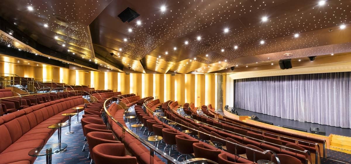 2- TEATRO LA FENICE <br> LARGE-SCALE SHOWS AT SEA