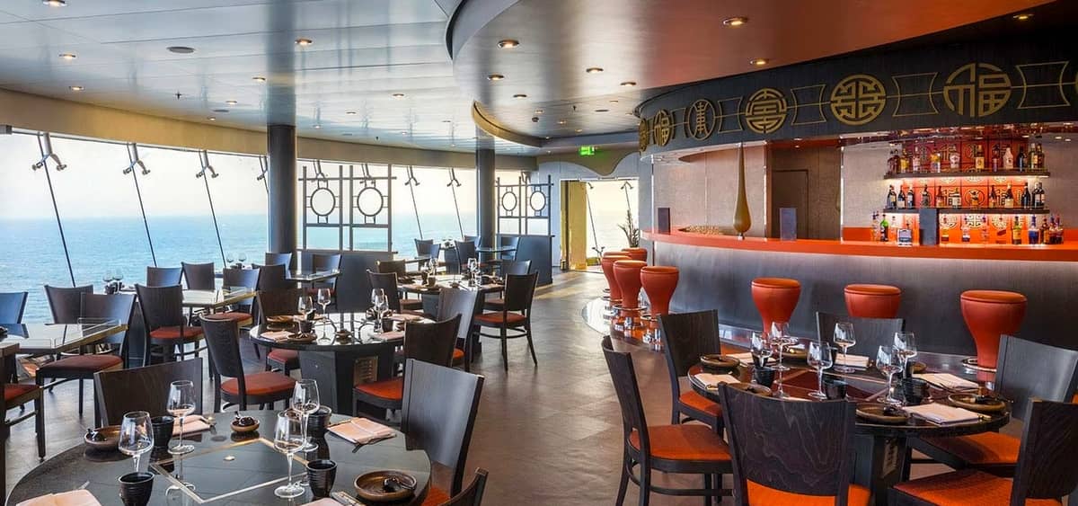 2- SEA PAVILION BY JEREME LEUNG <br> HOT POT WITH OCEAN VIEWS