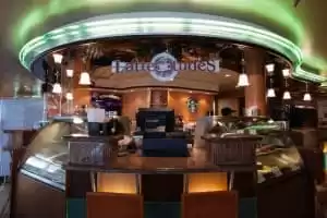 5-Viking Crown Lounge