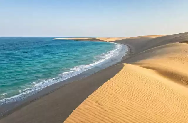 In Khor Al Adaid