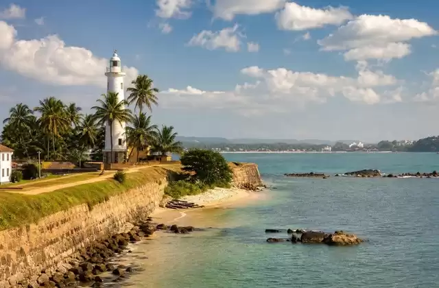 From Galle's ramparts