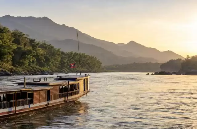 Mekong between Huay Xai and Luang Prabang