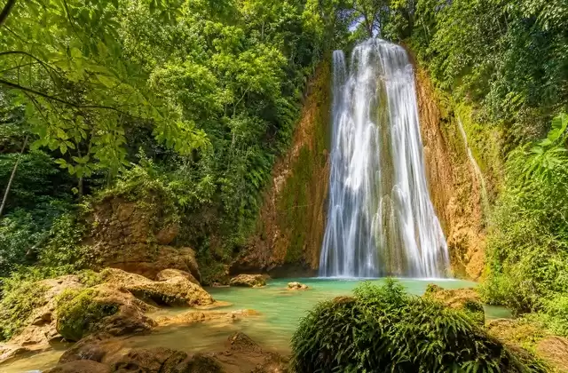 El Limón Waterfall