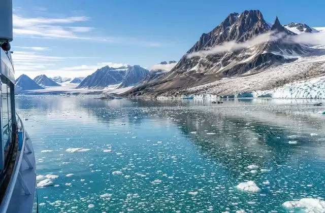 Magdalenefjorden