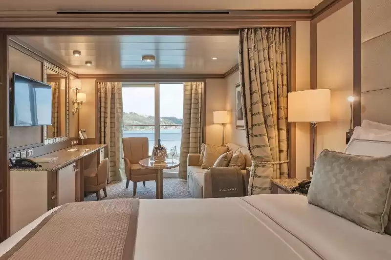 Classic Veranda Suite