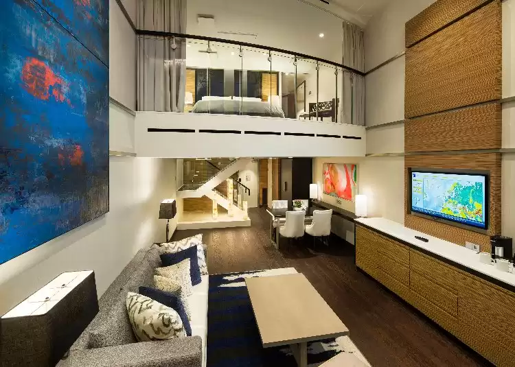 Sky Loft Suite with Balcony