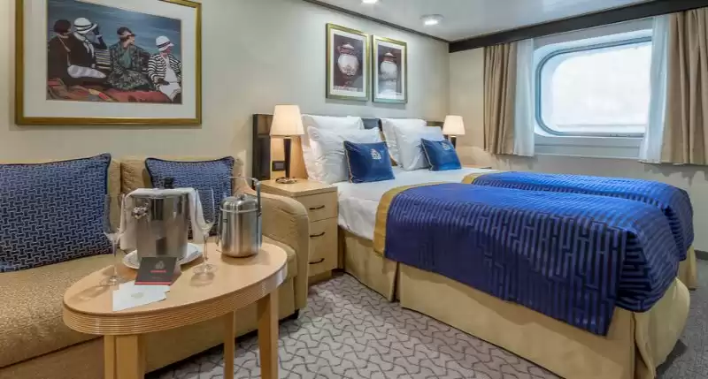 Britannia Exterior Cabin