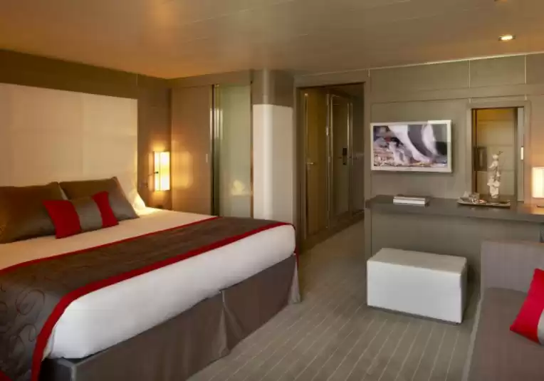 Suite Deluxe Deck 6 