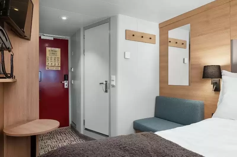 Polar Outside Cabin