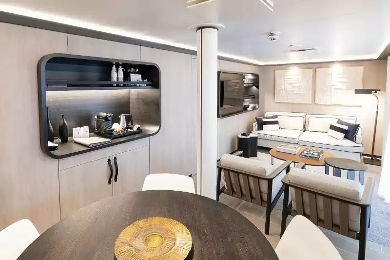 Owner's suite with balcony