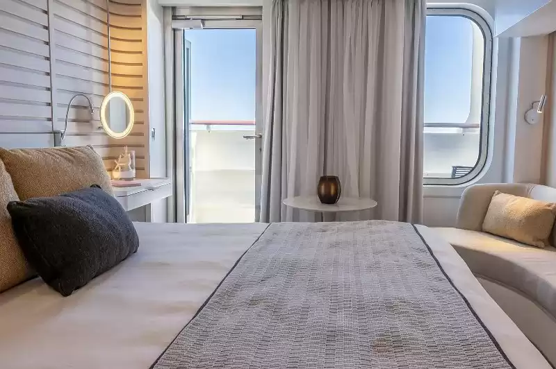 Deluxe Cabin Deck 3 