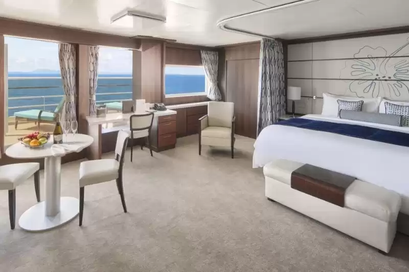 Penthouse deluxe suite with large balcony with bow view