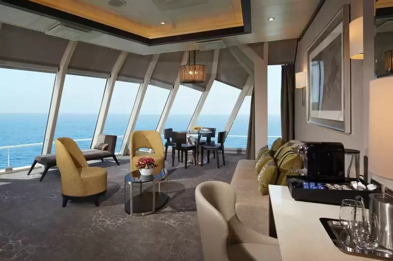 Deluxe Owner's Suite
