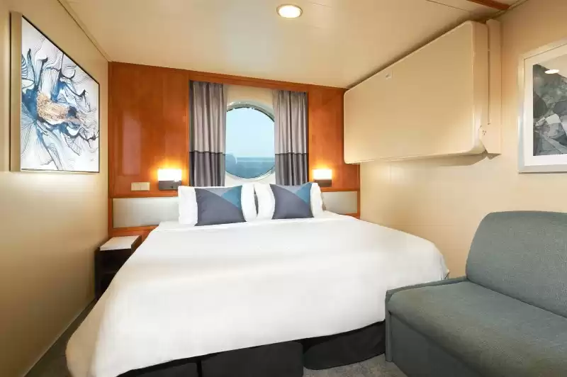 Oceanview stateroom with large porthole