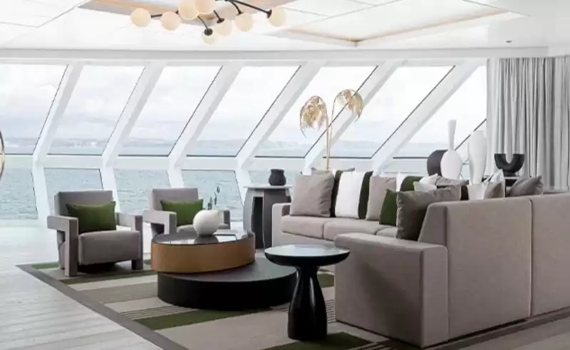 Iconic Suite  