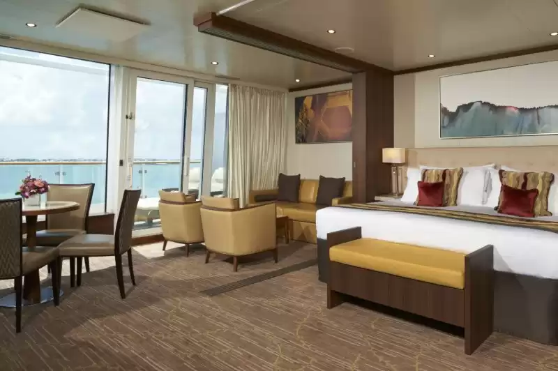 Family suite with balcony
