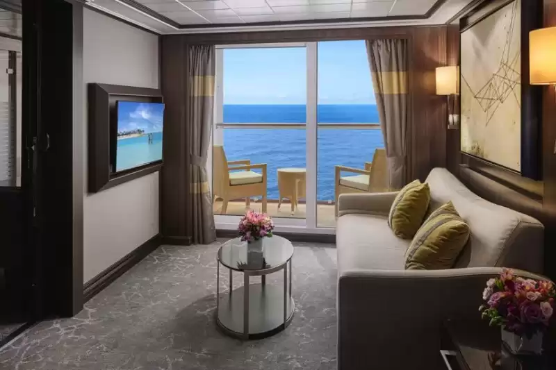 Deluxe 2-bedroom family suite with balcony