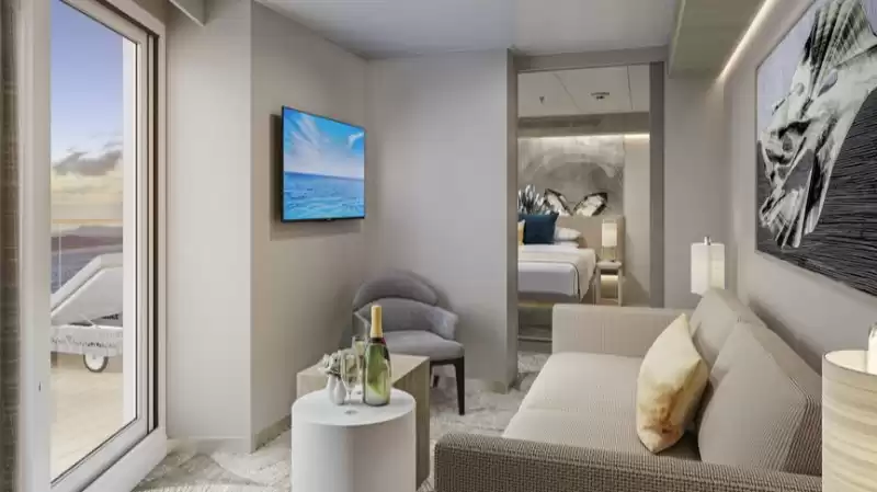 Family Master Suite with balcony