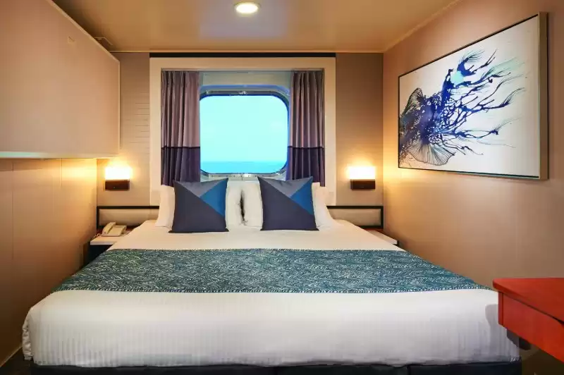 Oceanview stateroom with bay window