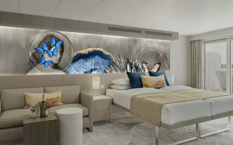 Stern View Suite with large balcony
