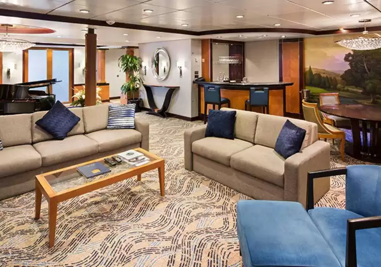 Royal Suite – 1 Bedroom