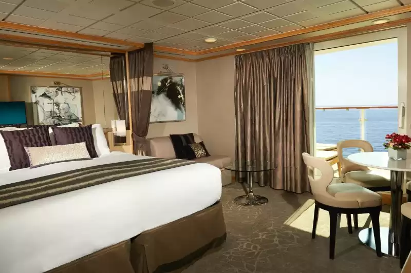 Penthouse rear suite with large balcony