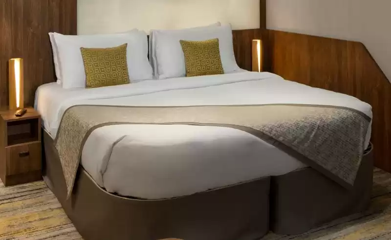 Deluxe Guaranteed Suite  