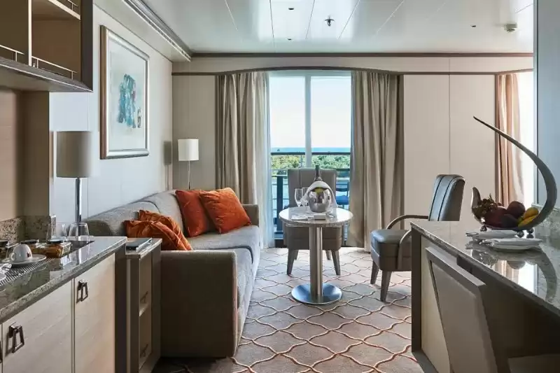 Silver Suite