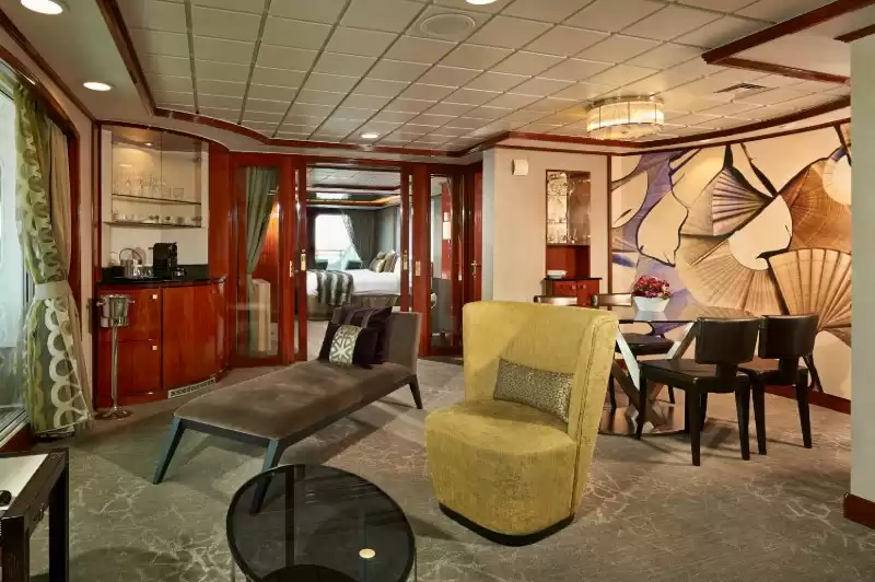 Deluxe Shipowner's Suite with two balconies