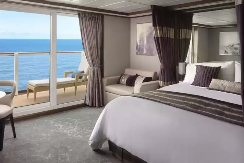 Penthouse suite with balcony (Stern)