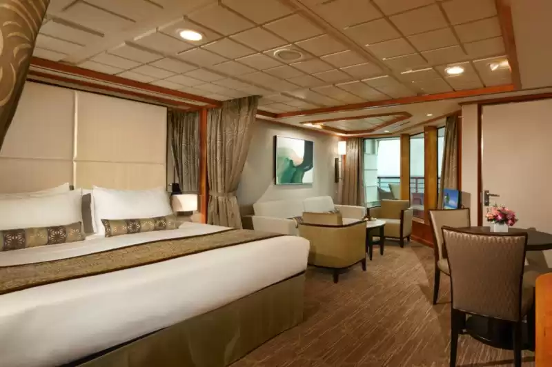 Front Penthouse Suite with large balcony