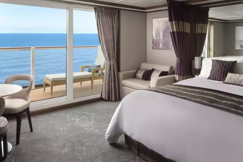 Front Penthouse Suite with large balcony