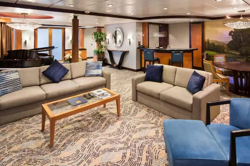 Royal Suite – 1 Bedroom