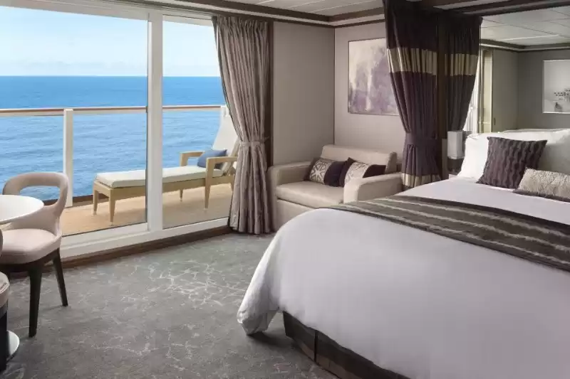 Penthouse suite with balcony (Stern)